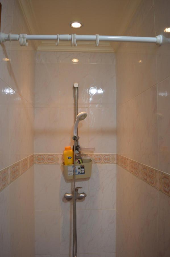 Appartement Ideal Riad Al Salam A 8 Minutes De La Plage Du Centre Ville,Wifi Et Parking Gratuits Agadir Eksteriør billede